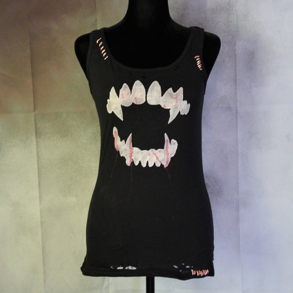 Fangs Handmade Distressed Horror Destroyed Women's - Picture 1 of 5